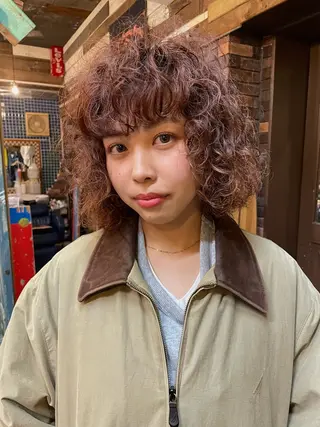 ミディアム パーマ 里見 颯太のヘアスタイル