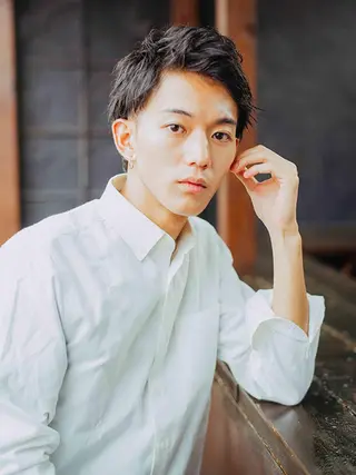 ミディアム カラー パーマ メンズ 🌟髪質改善ケアカラ ー美髪縮毛矯正y🌟のヘアスタイル