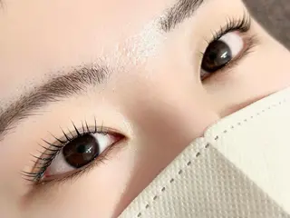 マツエク・マツパ Lily所属・横浜/鶴屋町/美容室 LilyHitomiの眉毛・アイブロウイメージ