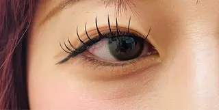 マツエク・マツパ The Best Beauty受付担当のヘアスタイル