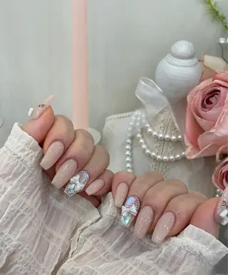 ネイル Lyna 池袋のネイルデザイン