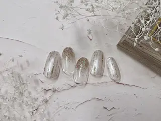 ミディアム ネイル ネイルPetit Ribbonのネイルデザイン