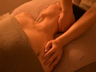 男性セラピスト ｜ease (大阪)のエステ・リラクイメージ