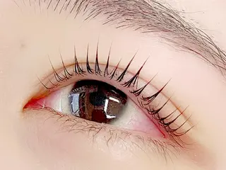 マツエク・マツパ メンズ眉毛サロンSENSE 津田沼所属・SENSE 津田沼 YUIKAの眉毛・アイブロウイメージ