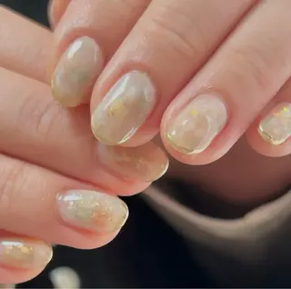 ミディアム ショートネイル. Home sweetのネイルデザイン