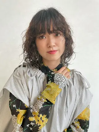 ミディアム パーマ 原宿美容室Cura所属・パーマ美容師🌈中村 絢美のヘアスタイル