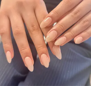 ネイル 伊藤 菜緒のネイルデザイン