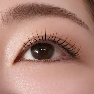 マツエク・マツパ Eyelash Salon Glück所属・佐久間 春菜のマツエク・マツパデザイン