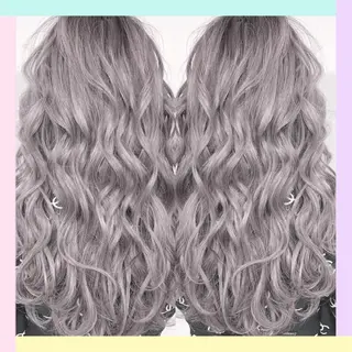 ロング カラー れん/ハイトーン /エクステ/韓国風のヘアスタイル