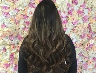 セミロング カラー パーマ チビ編み込みエクステ シールEXどぅ〜すのヘアスタイル