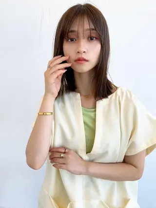 ミディアム カラー 加藤 杏のヘアスタイル