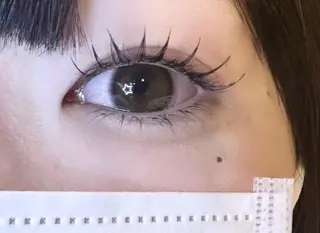 マツエク・マツパ レアファースト高槻所属・菜 沙のマツエク・マツパデザイン