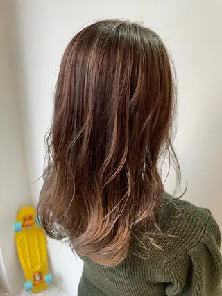 ミディアム TWIN【トゥイン】所属・👑似合わせレイヤー が好評👑佐久田のヘアスタイル