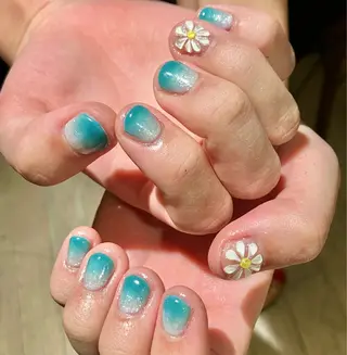 ネイル たまプラーザ ANZUのネイルデザイン