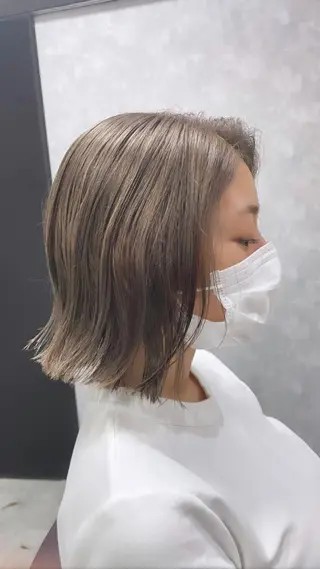 ショート andKおもろまち店 艶ダブルカラー✨のヘアスタイル