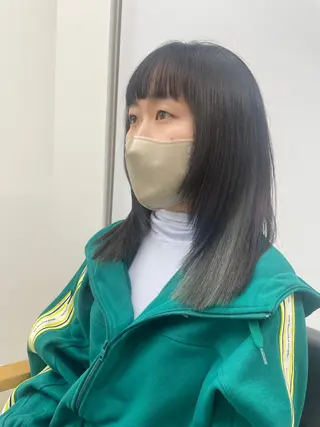 セミロング カラー kana/ ブリーチ/暖色のヘアスタイル