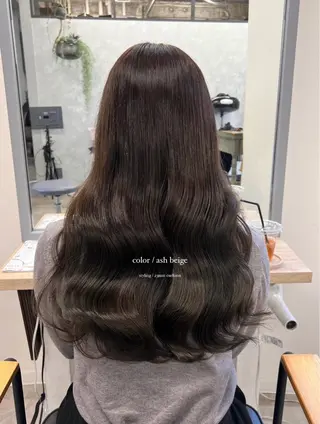 ロング カラー natsu/梅田 /透明感/艶髪のヘアスタイル