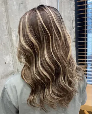 ロング カラー 🌈透明感カラー ✨松田龍也🌈のヘアスタイル