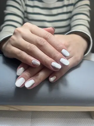 ネイル Nikoネイルサロン中野店所属・merci リカのネイルデザイン