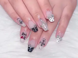 ネイル ネイルサロン Easenのネイルデザイン