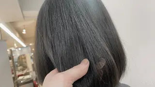 ショート カラー ✨くびれスタイル✨️ 戸嶋穂乃香のヘアスタイル