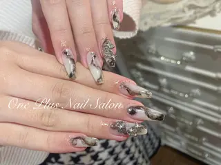 ネイル One plus あやのネイルデザイン