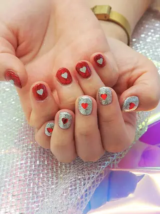 ネイル Hisaka Mikiのネイルデザイン