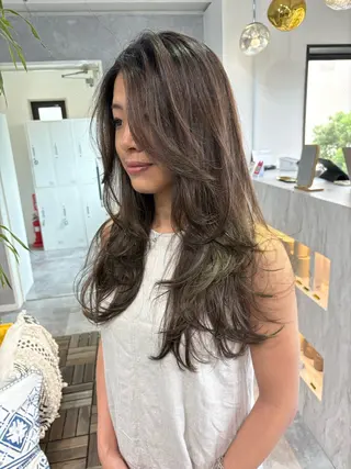 ロング 海外レイヤーカット 🇺🇸山村拓士のヘアスタイル