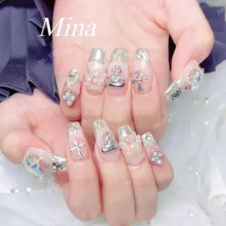 ネイル 🌷 Mooning 🌷のネイルデザイン