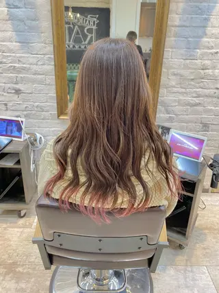 ロング 林 美佑のヘアスタイル