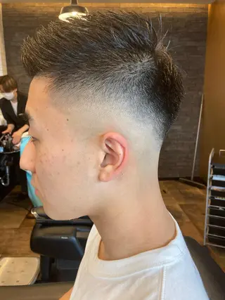 ショート 佐藤 匠悟のヘアスタイル