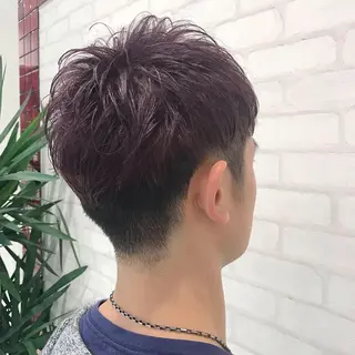 ショート カラー 中川 拓弥のヘアスタイル