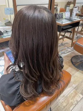 ロング 松島 涼花のヘアスタイル