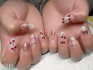 ネイル nailsalonLeeRa所属・かわい りえのネイルデザイン