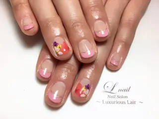 ネイル Li'leaNail AINAのネイルデザイン