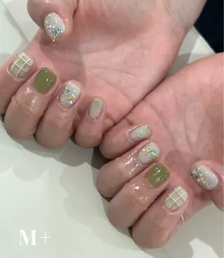 ネイル M+  Beauty Salonのネイルデザイン