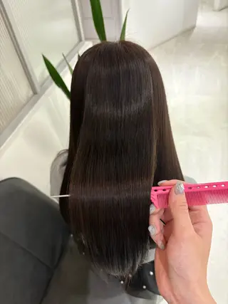 セミロング eN°   by youres hair 飯田橋店所属・髪質改善/レイヤー× 縮毛矯正🤍maiのヘアスタイル