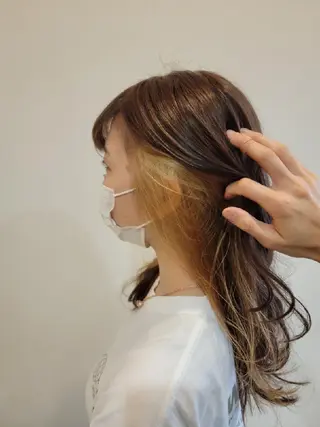 カラー 山田 周のヘアスタイル