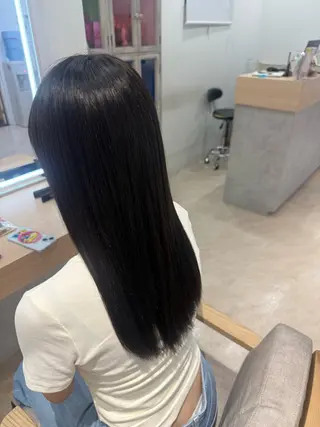 セミロング little×esta 大名 【リトルエスタ】所属・littleesta 那月のヘアスタイル