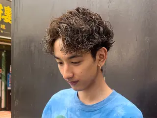 メンズ 🎖️似合わせメンズ パーマ🎖️カネキのヘアスタイル