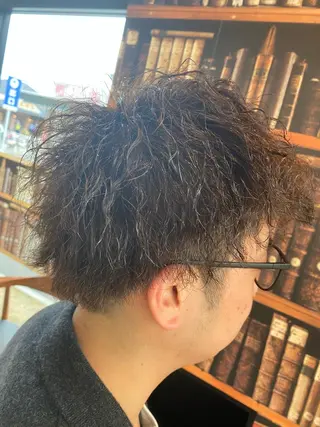 メンズ EARTH 福岡天神赤坂店のヘアスタイル