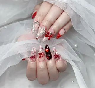 ネイル 𝐲𝐮𝐦𝐢🎀 長さ出しデザイン専門のネイルデザイン