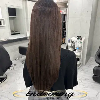 ロング Endearing 銀座/レイヤーカットのヘアスタイル