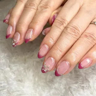 ネイル 鈴木 華乃のネイルデザイン