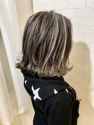 ミディアム 神野 雅樹のヘアスタイル