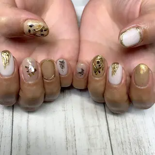 ネイル es nailのネイルデザイン