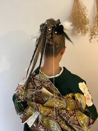 ロング カラー 佐伯 真奈のヘアスタイル