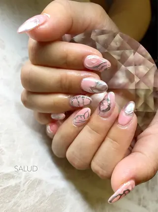 ネイル Nail Salon SALUDのネイルデザイン