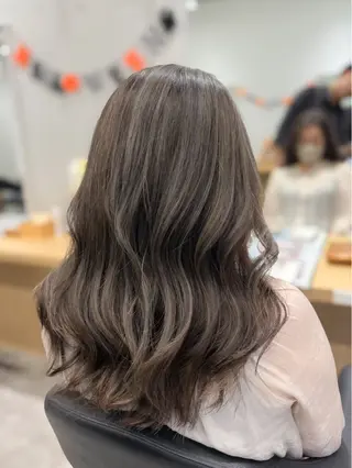 ロング カラー 透明感🫧/ブリーチ /永田　汰伊智のヘアスタイル
