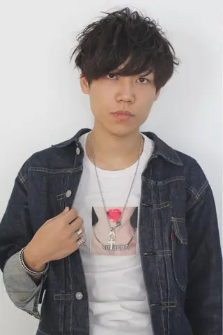 ショート メンズ Vir by browのヘアスタイル